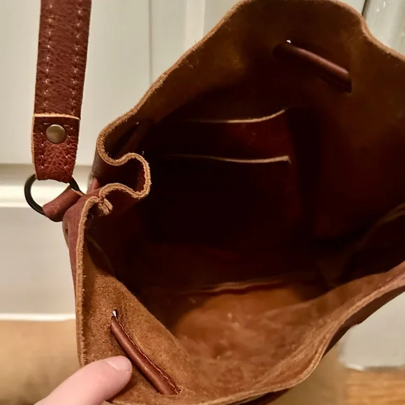 Portland Leather Brown Crossbody Bag - Picture 3 of 3